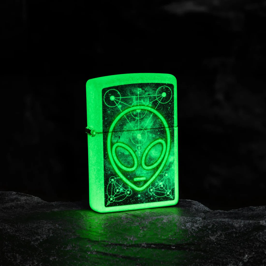 Glowing Alien Design | SKU: 46288
